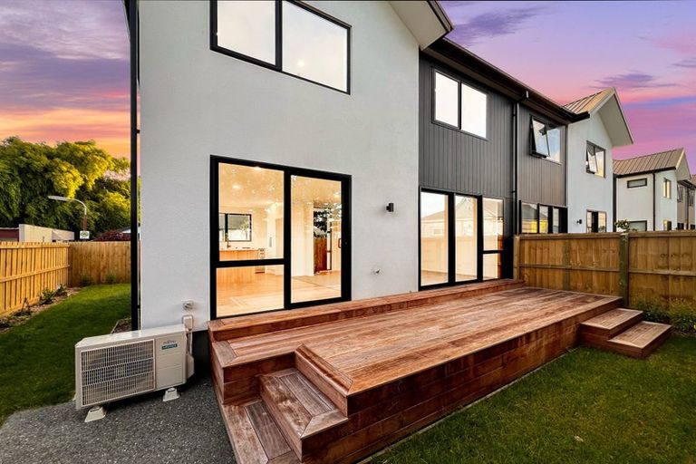 Photo of property in 60d Olliviers Road, Phillipstown, Christchurch, 8011