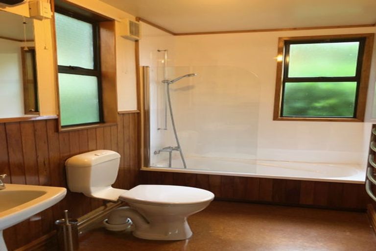 Photo of property in 66 Duncan Terrace, Kilbirnie, Wellington, 6022