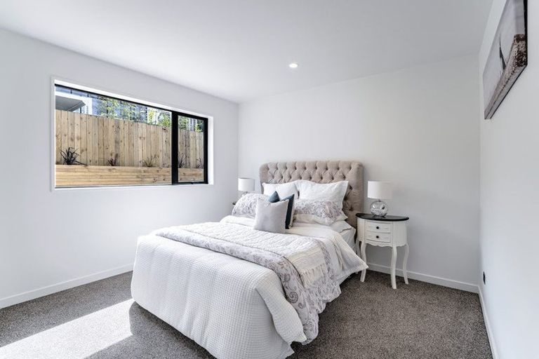 Photo of property in 3b Pine Ridge Terrace, Waikanae Beach, Waikanae, 5036