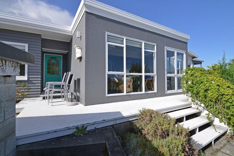 Photo of property in 1 Tainui Street, Raumati Beach, Paraparaumu, 5032