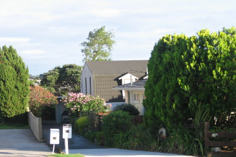 Photo of property in 9 Anne Road, Hillcrest, Auckland, 0627