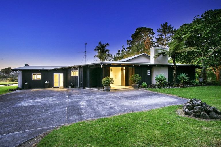 Photo of property in 20 Bristol Road, Whenuapai, Auckland, 0618