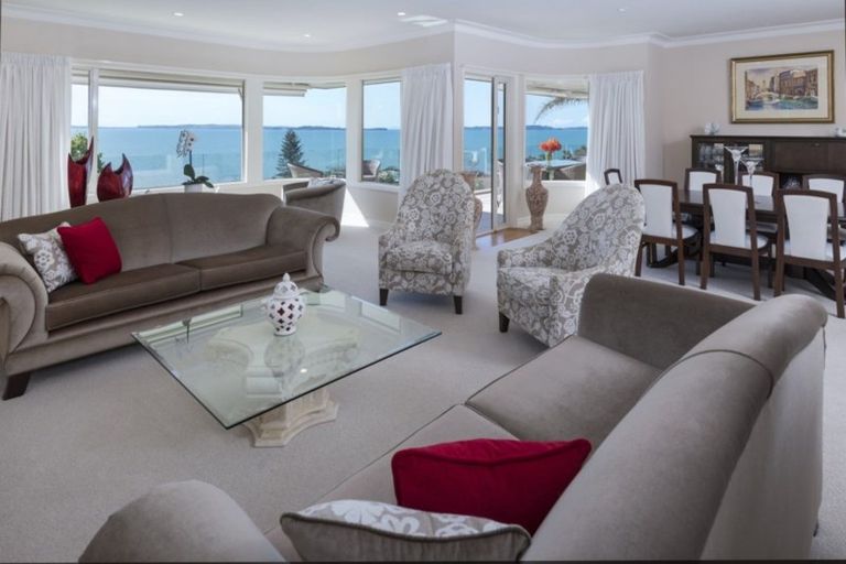 Photo of property in 15 Island View Terrace, Cockle Bay, Auckland, 2014