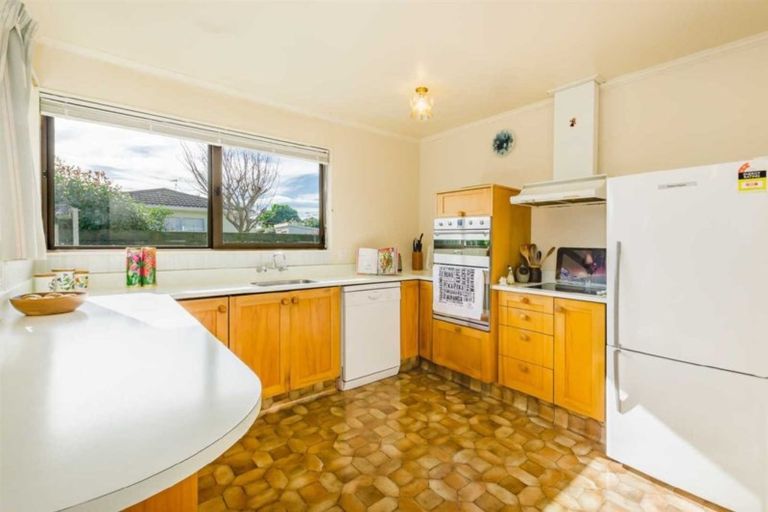 Photo of property in 63a Ngaio Road, Waikanae, 5036
