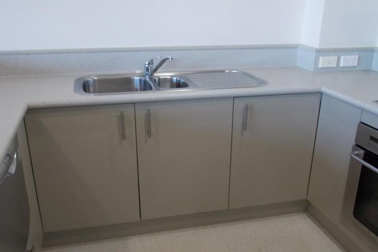 Photo of property in Terrace Heights Apartments, 2/163p The Terrace, Wellington Central, Wellington, 6011