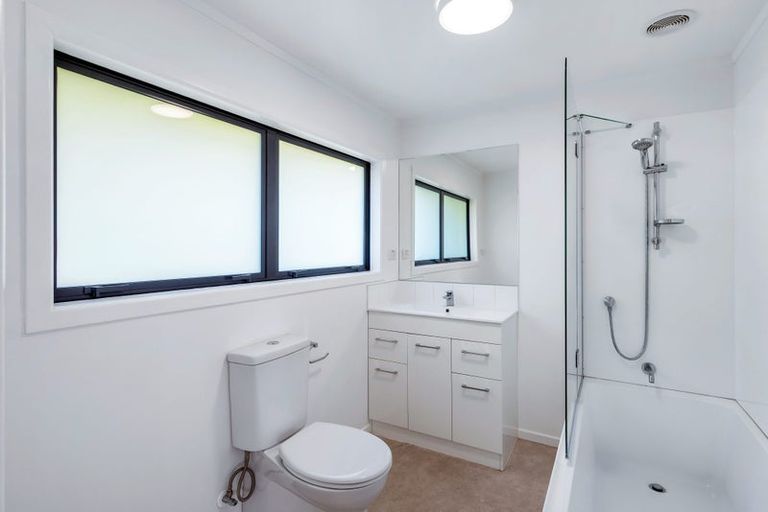 Photo of property in 30 Middleton Road, Johnsonville, Wellington, 6037