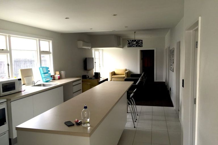 Photo of property in 53 Picton Avenue, Riccarton, Christchurch, 8011