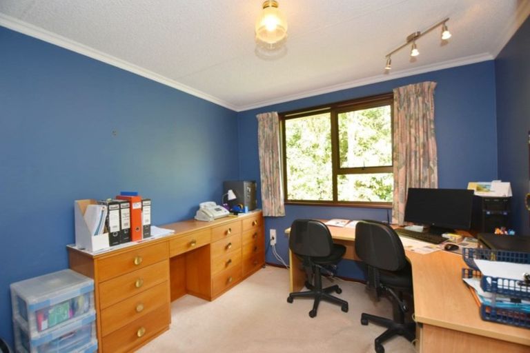 Photo of property in 34 Marama Avenue North, Otatara, Invercargill, 9879