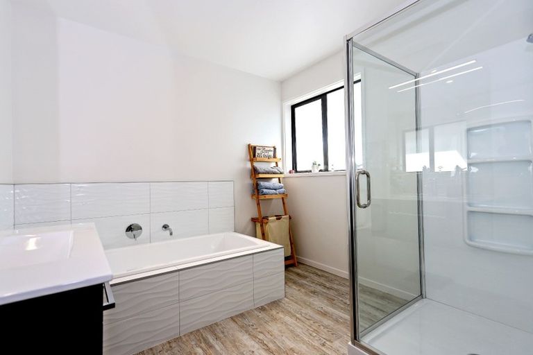 Photo of property in 15 Anglers Way, Omokoroa, 3114