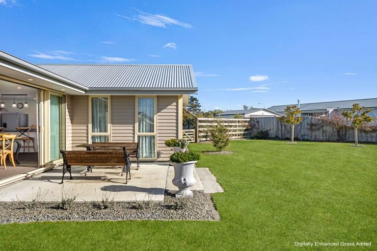Photo of property in 4 Pukeko Way, Amberley, 7410