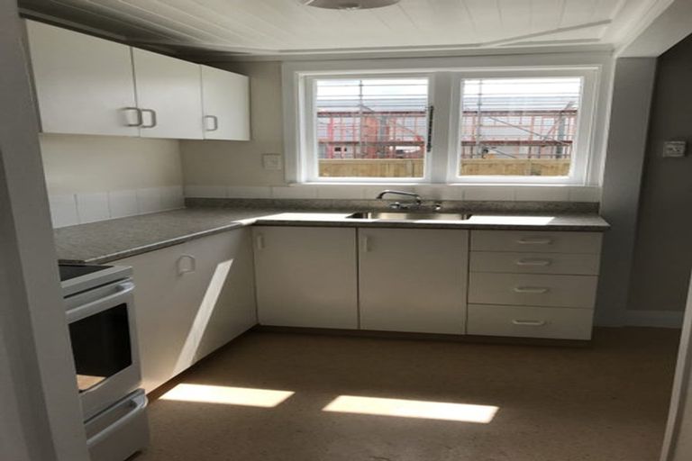 Photo of property in 1/4 Albert Street, Pukekohe, 2120