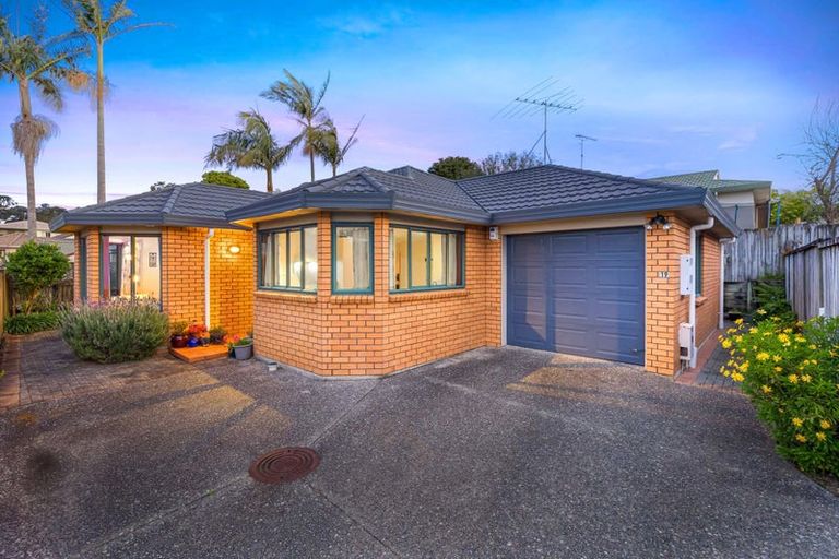 Photo of property in 19 Angel Way, Stanmore Bay, Whangaparaoa, 0932