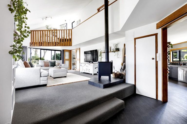 Photo of property in 20 Kiri Road, Te Kiri, Opunake, 4682