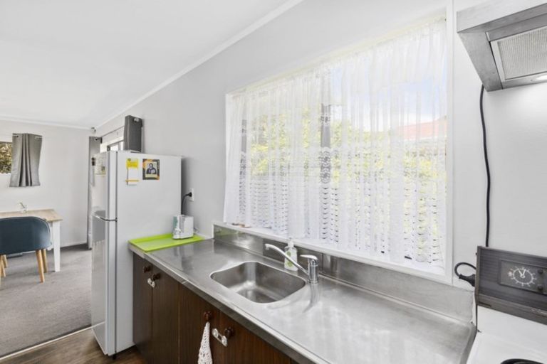 Photo of property in 118a Waiwhetu Road, Waterloo, Lower Hutt, 5011