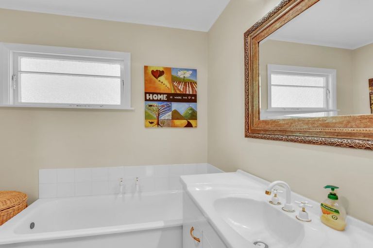 Photo of property in 31 Montcalm Street, Washington Valley, Nelson, 7010