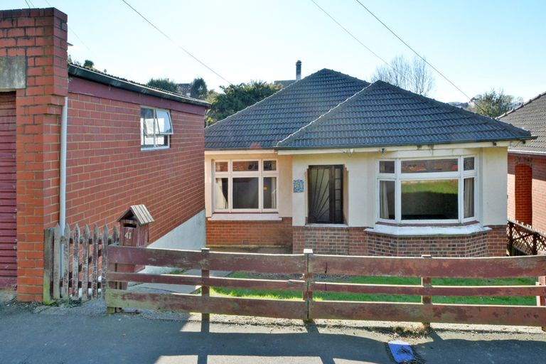 Photo of property in 41 Ventnor Street, Mornington, Dunedin, 9011