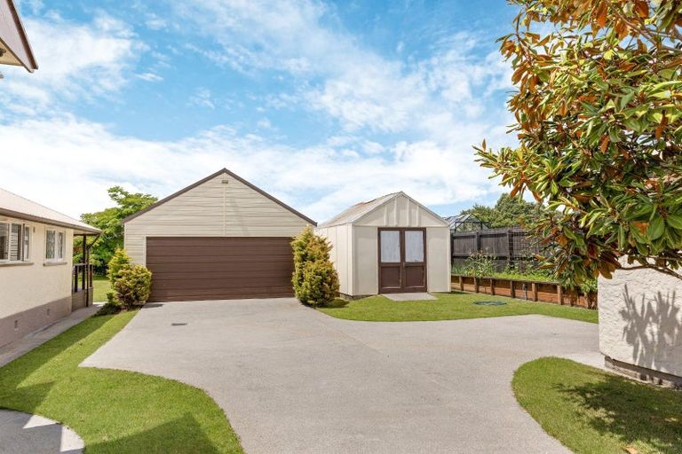 Photo of property in 40 The Esplanade, Westport, 7825