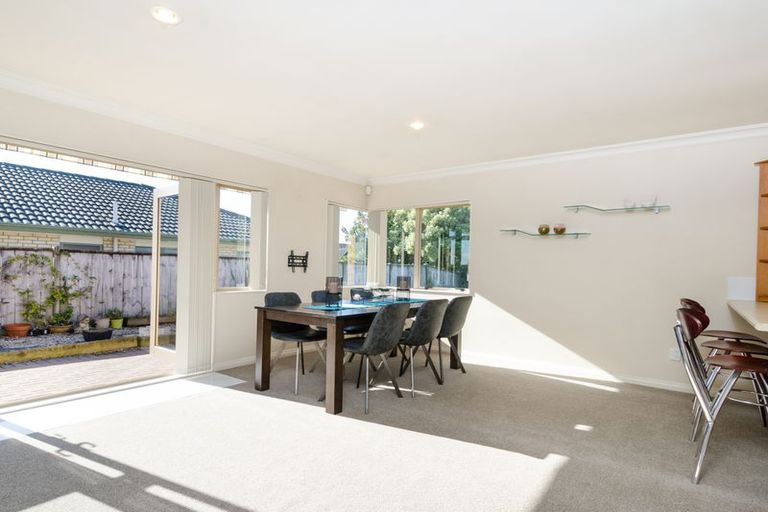 Photo of property in 34 Jadewynn Drive, Massey, Auckland, 0614