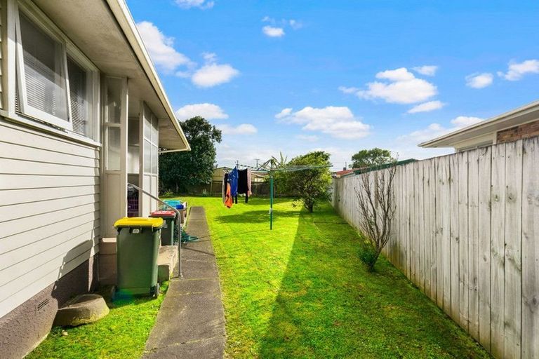 Photo of property in 35 Steven Street, Mangere East, Auckland, 2024