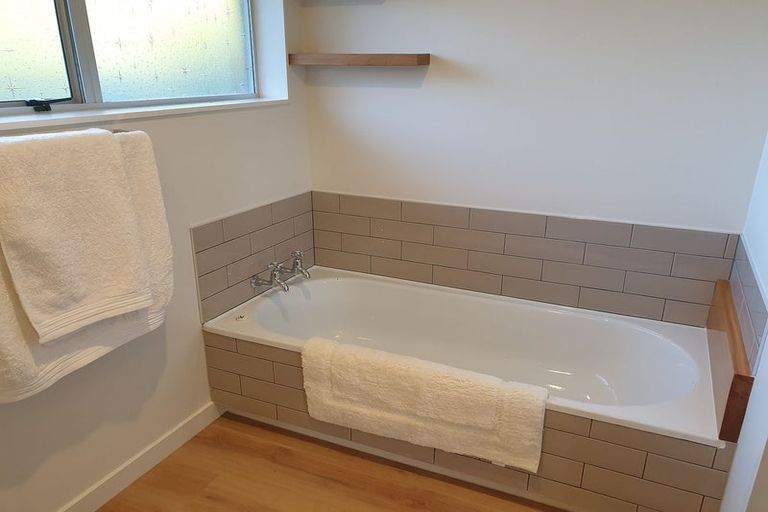 Photo of property in 42a Matatua Road, Raumati Beach, Paraparaumu, 5032