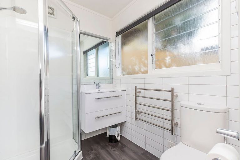 Photo of property in 17-17a Barton Terrace, Thorndon, Wellington, 6011