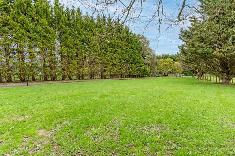 Photo of property in 205 Valley Views, Fitzherbert, Palmerston North, 4472