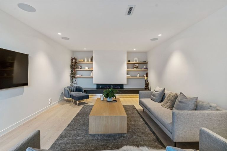 Photo of property in 19 Hart Road, Hauraki, Auckland, 0622