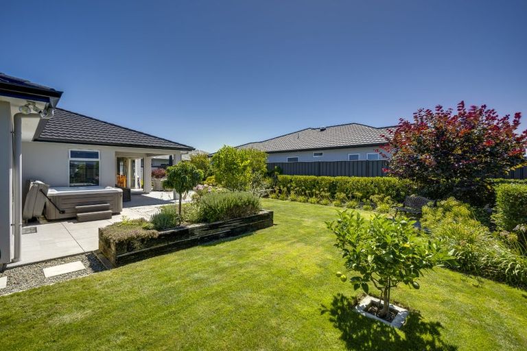 Photo of property in 6 Pelorus Avenue, Poraiti, Napier, 4112