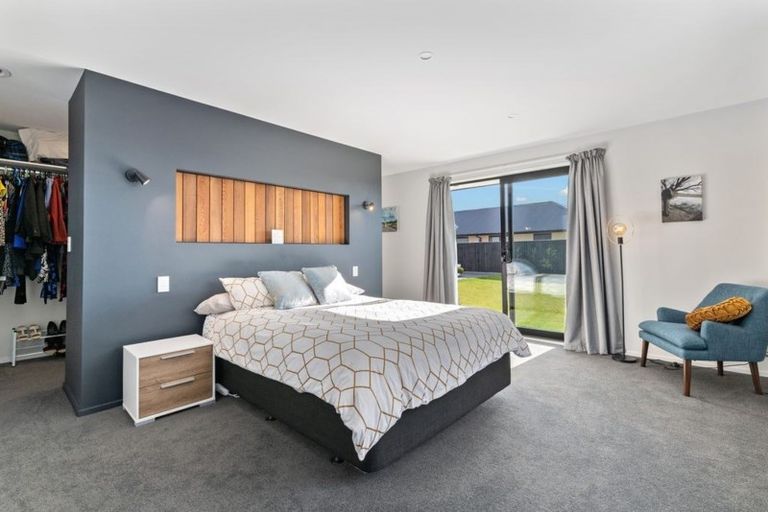 Photo of property in 31 Kingsdowne Drive, West Melton, 7618