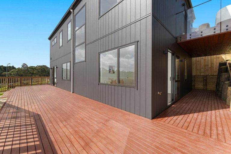 Photo of property in 244e West Hoe Heights, Orewa, 0931