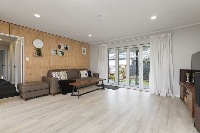 Photo of property in 6b Kaimai Place, Hairini, Tauranga, 3112