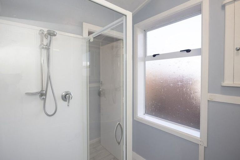 Photo of property in 69 Greta Street, South Hill, Oamaru, 9400