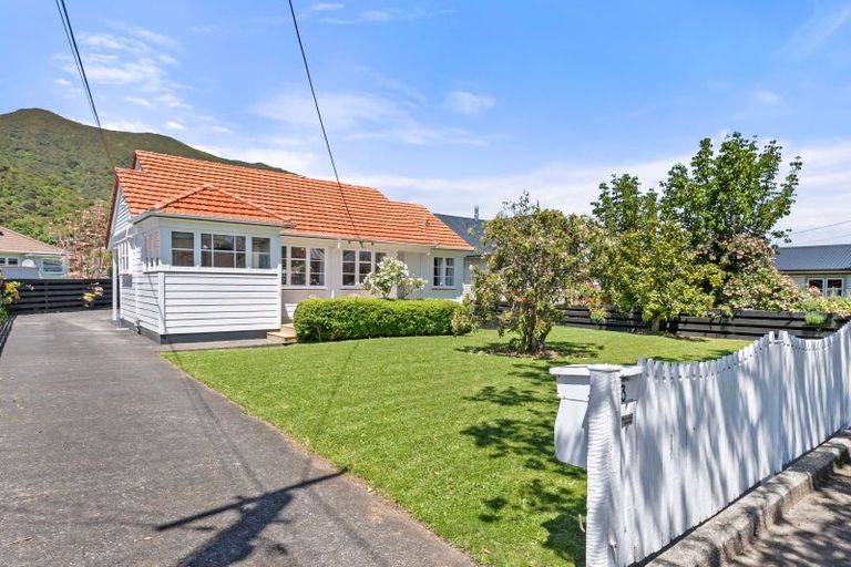Photo of property in 3 Galway Street, Waterloo, Lower Hutt, 5011