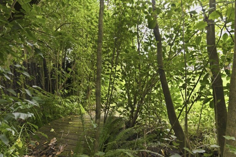 Photo of property in 27 Brandon Street, Otaki, 5512