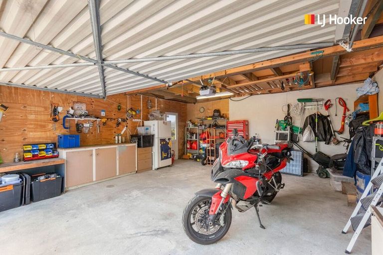 Photo of property in 19 Braeside, Kinmont Park, Mosgiel, 9024