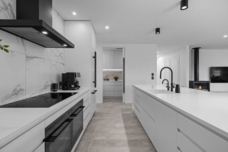 Photo of property in 236 Styx Mill Road, Casebrook, Christchurch, 8051