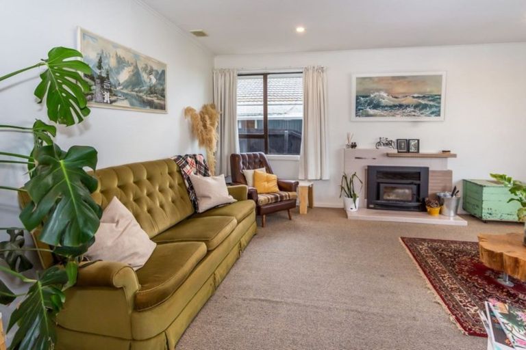 Photo of property in 12 Redgrave Street, Hoon Hay, Christchurch, 8025