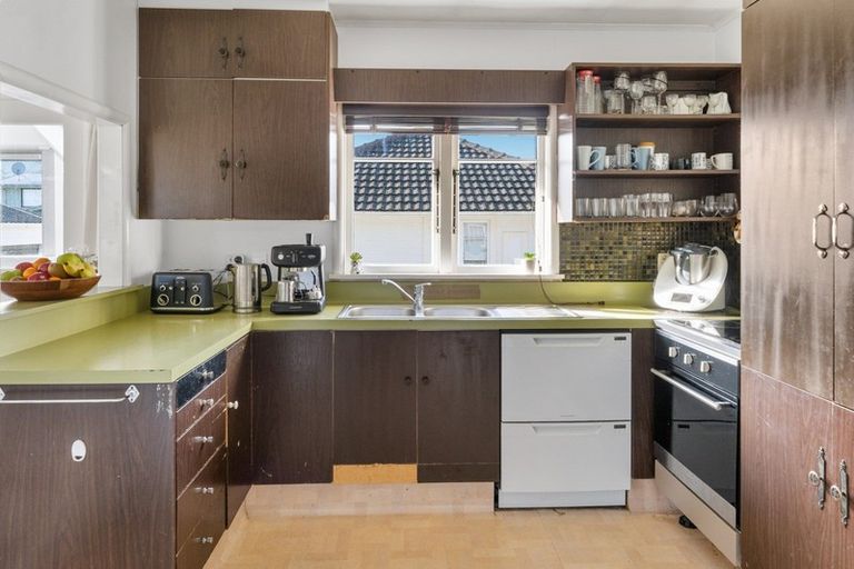 Photo of property in 16 Bledisloe Avenue, Stoke, Nelson, 7011