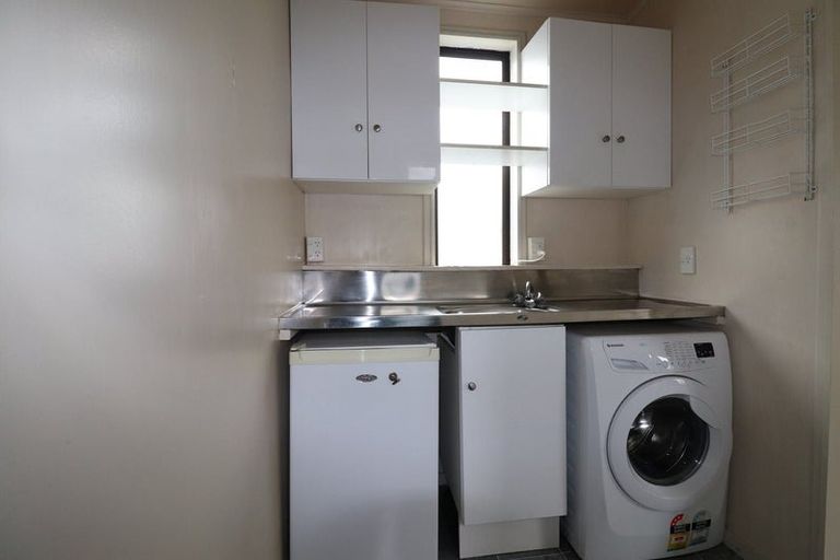 Photo of property in 21 Hanrahan Street, Upper Riccarton, Christchurch, 8041