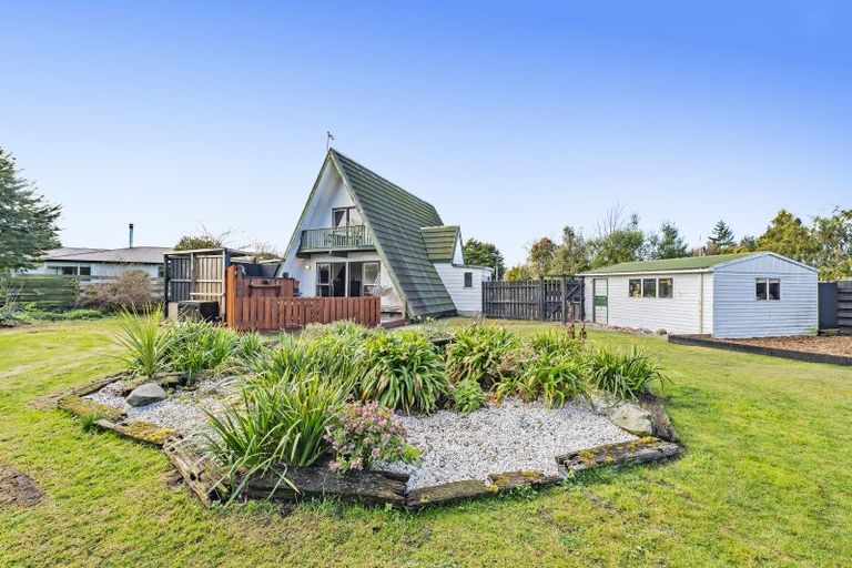 Photo of property in 24 Torlesse Crescent, Darfield, 7510