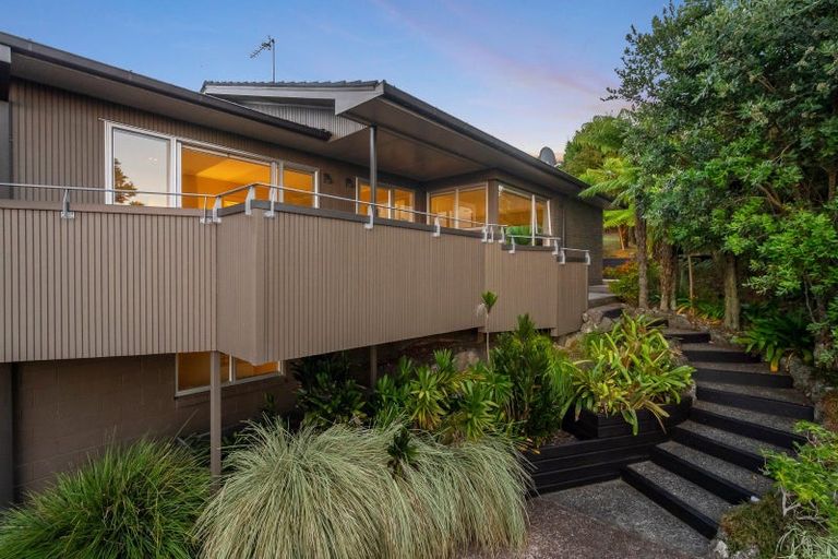 Photo of property in 38 Braemar Road, Castor Bay, Auckland, 0620