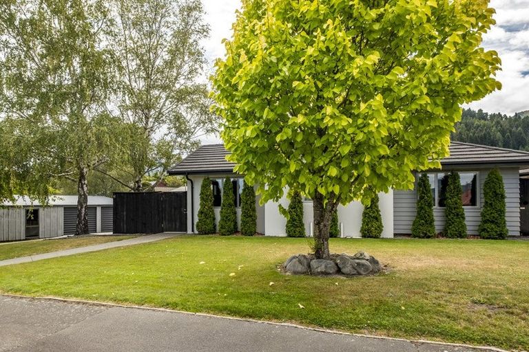 Photo of property in 42 Rutherford Crescent, Hanmer Springs, 7334