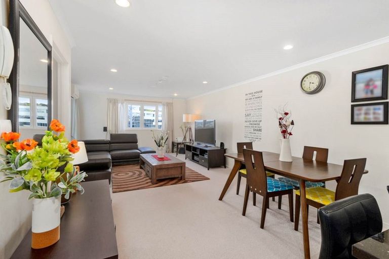 Photo of property in 504/26 Remuera Road, Newmarket, Auckland, 1050