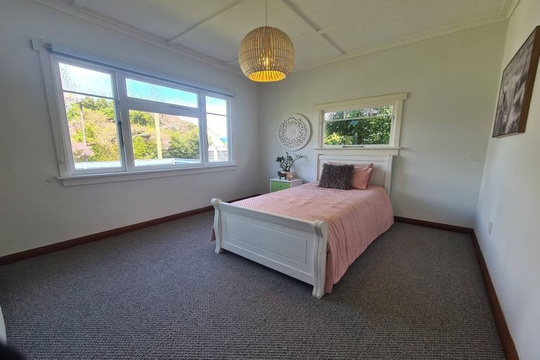 Photo of property in 25 Timandra Street, Welbourn, New Plymouth, 4312