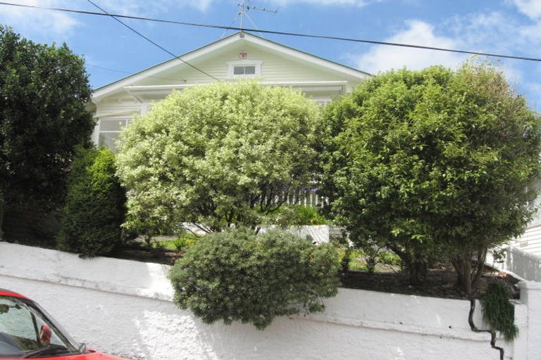 Photo of property in 19 Hohiria Road, Hataitai, Wellington, 6021