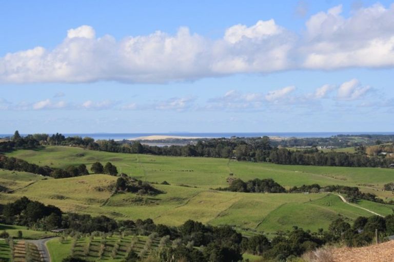 Photo of property in 61 Lawrence Road, Mangawhai, 0573