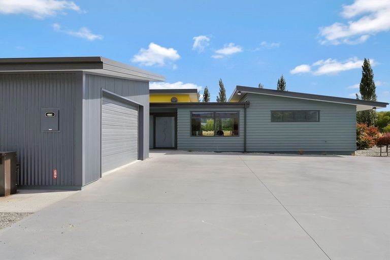 Photo of property in 207 Glen Lyon Road, Twizel, 7901
