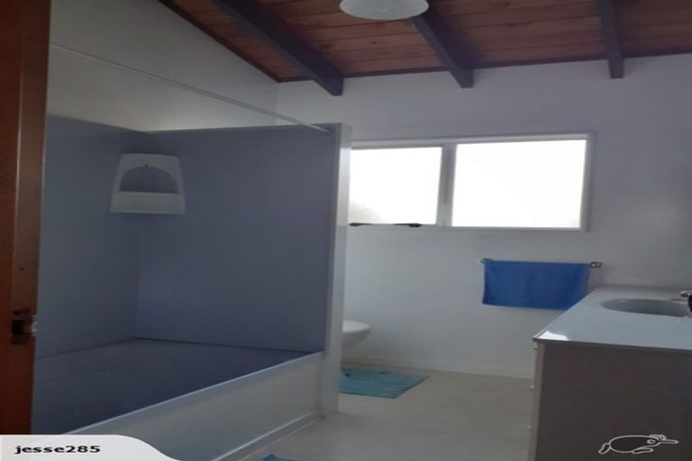 Photo of property in 68 Dixie Street, Te Horo Beach, Otaki, 5581