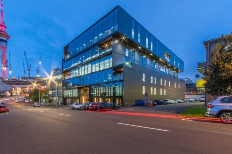 Photo of property in 34 Sale Street, Cockle Bay, Auckland, 2014