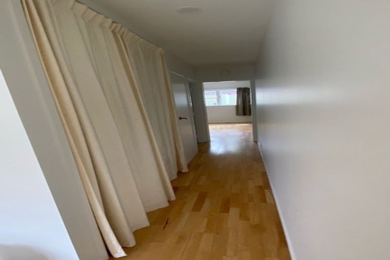 Photo of property in 18 Beresford Street, Bayswater, Auckland, 0622